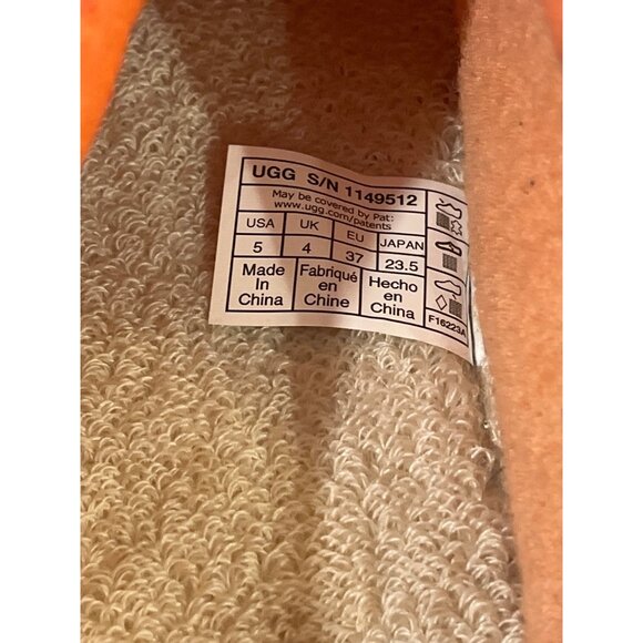 Ugg Slip Ons Sz 5 Orange - Picture 9 of 10